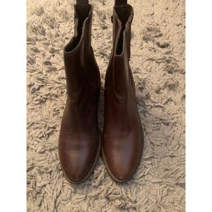 Leather water resistant Cole Haan boots
